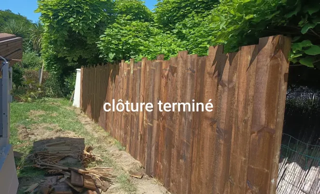 Préparation de terrain et pose d'une clôture en bois à Dax, Dax, BJA Terrassement